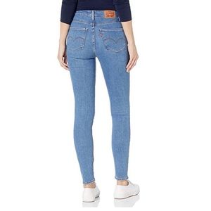 Levi’s 721 high rise skinny jeans